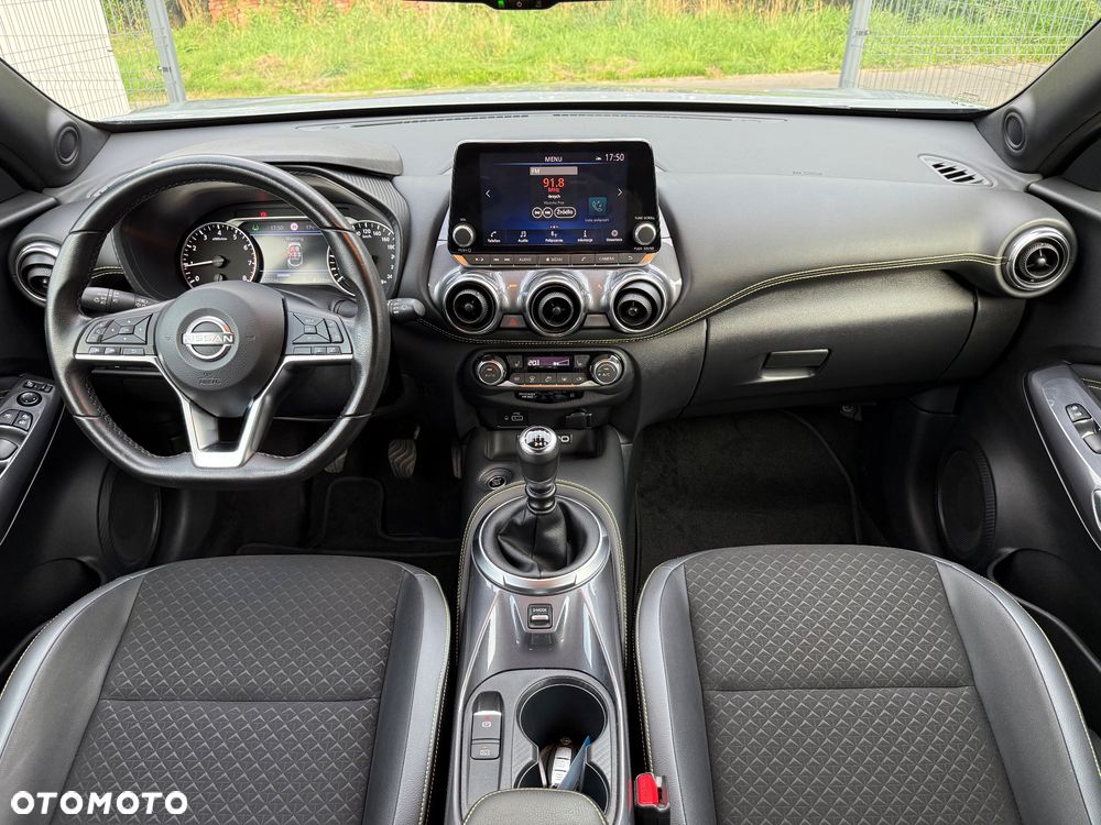 Nissan Juke 1.0 DIG-T Kiiro - 12
