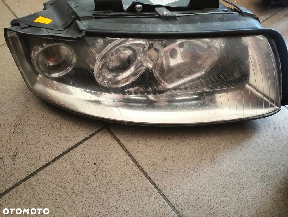 REFLEKTOR AUDI A4 S4 B6 8E 8H 10161410 021364 20A007C2 - 1
