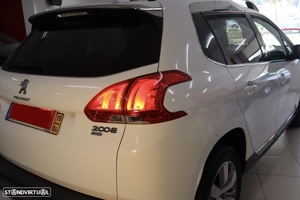 Peugeot 2008 1.6 e-HDi Allure 2-Tronic - 3