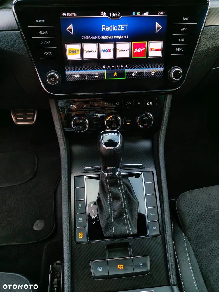 Skoda Superb 2.0 TSI Sportline DSG - 12