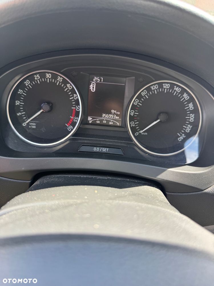 Skoda RAPID 1.4 TDI DPF Ambition - 9