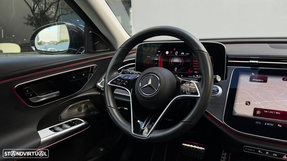 Mercedes-Benz E 300 e Avantgarde - 48