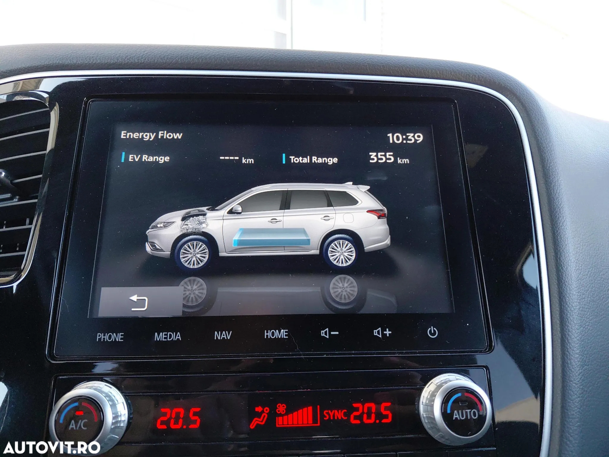 Mitsubishi Outlander 2.4 4WD Plug-In Hybrid Spirit - 27