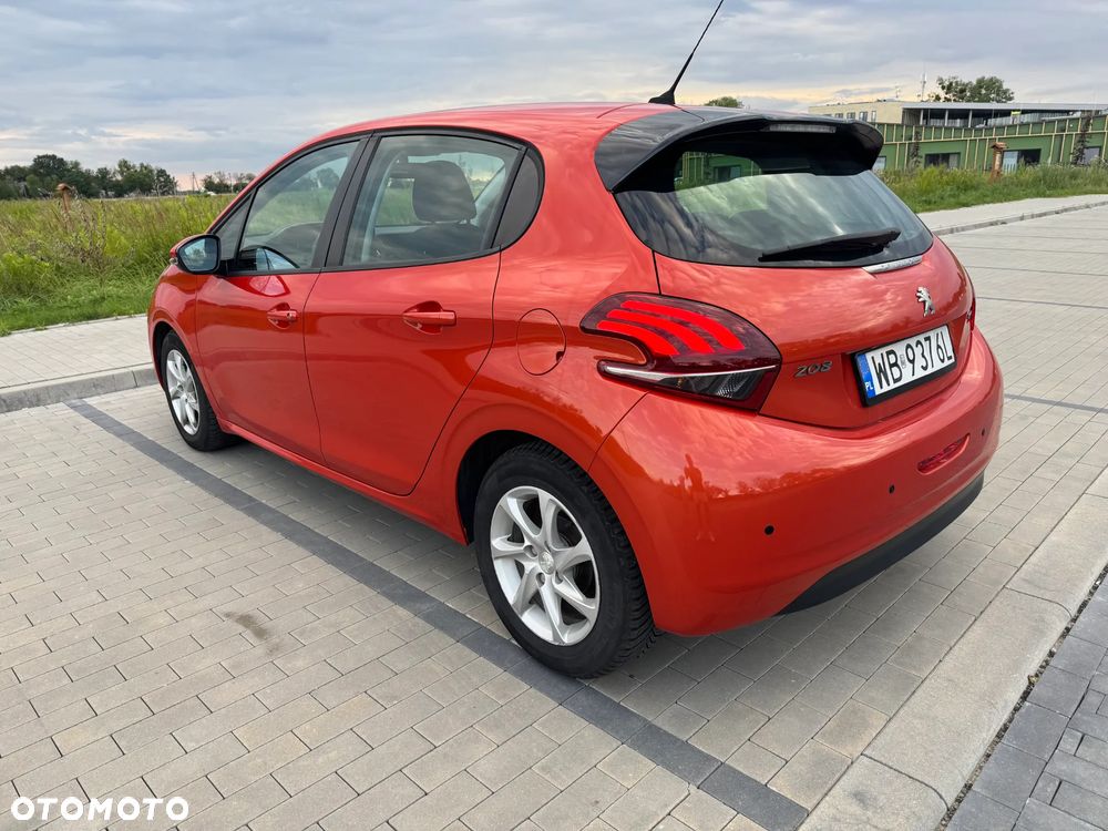 Peugeot 208 1.2 PureTech Active S&S ETG5 - 11