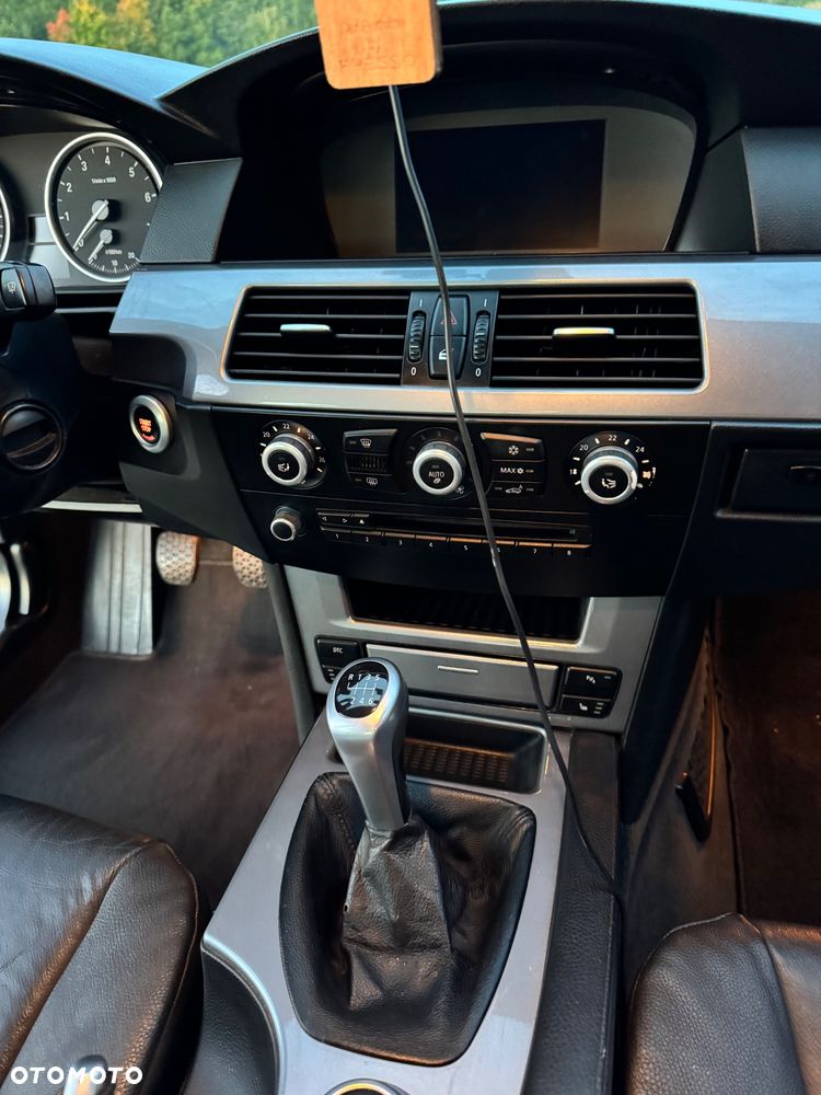 BMW Seria 5 - 14