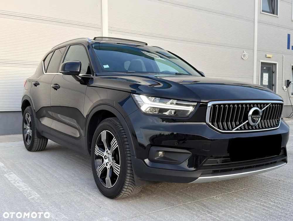 Volvo XC 40 D4 AWD Inscription - 17