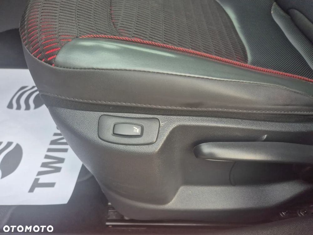 Renault Captur - 12