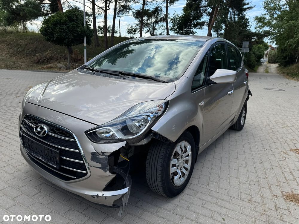 Hyundai ix20 1.4 blue Trend - 13