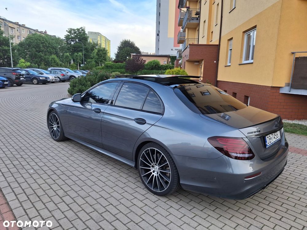 Mercedes-Benz Klasa E - 13