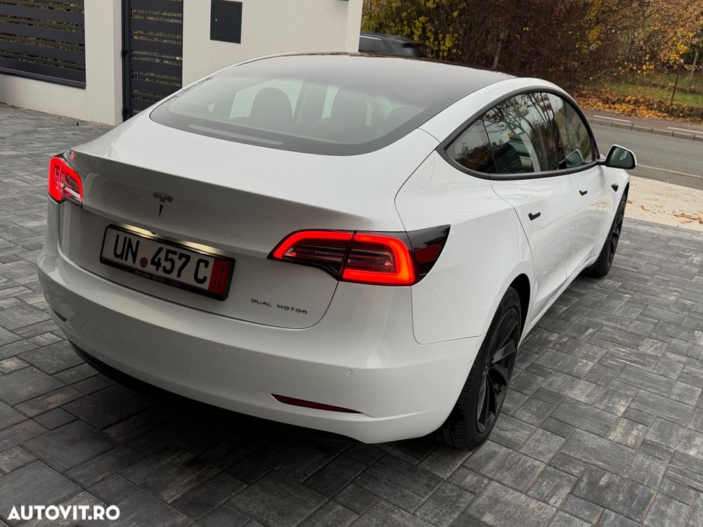 Tesla Model 3 Langstreckenbatterie Allradantrieb Dual Motor - 12