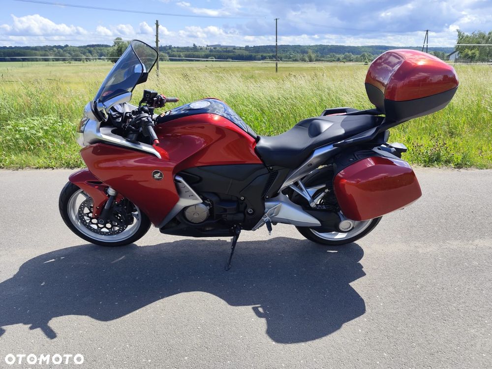 Honda VFR - 6