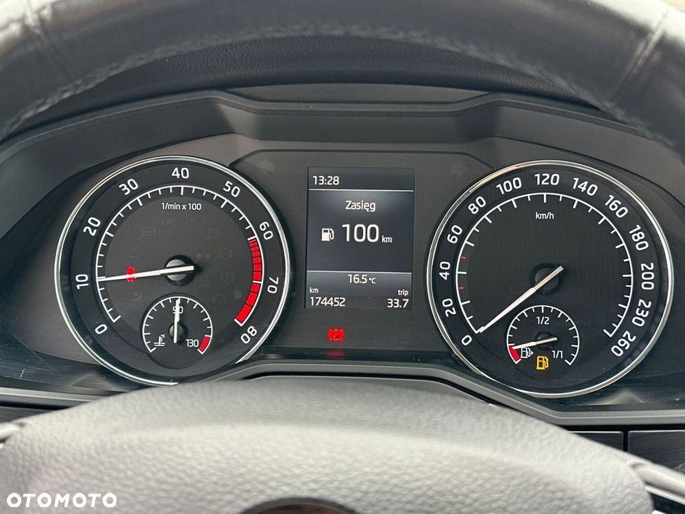 Skoda Superb 1.5 TSI ACT Style - 14