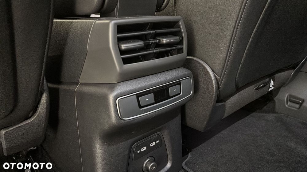 Audi Q4 e-tron - 21
