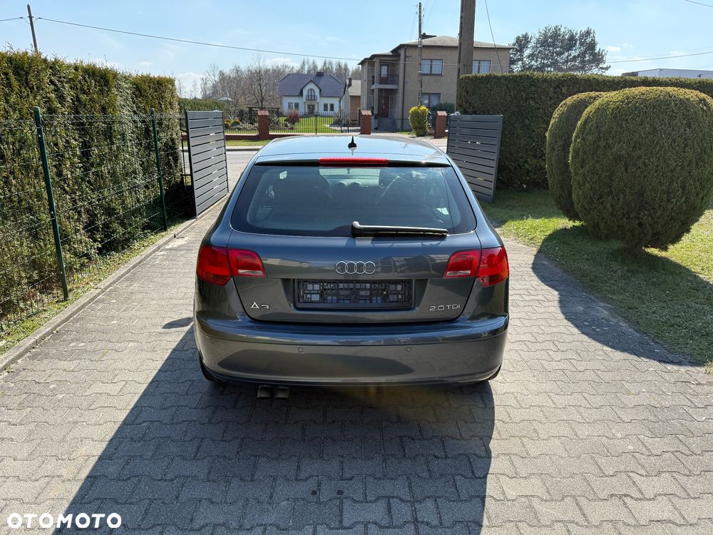 Audi A3 Sportback - 8