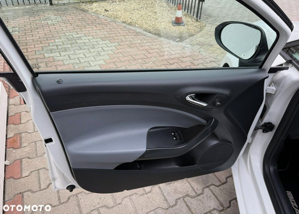 Seat Ibiza 1.2 12V Style - 16