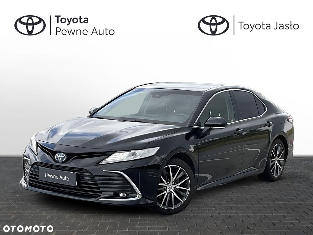 Toyota Camry 2.5 Hybrid Executive CVT - 2