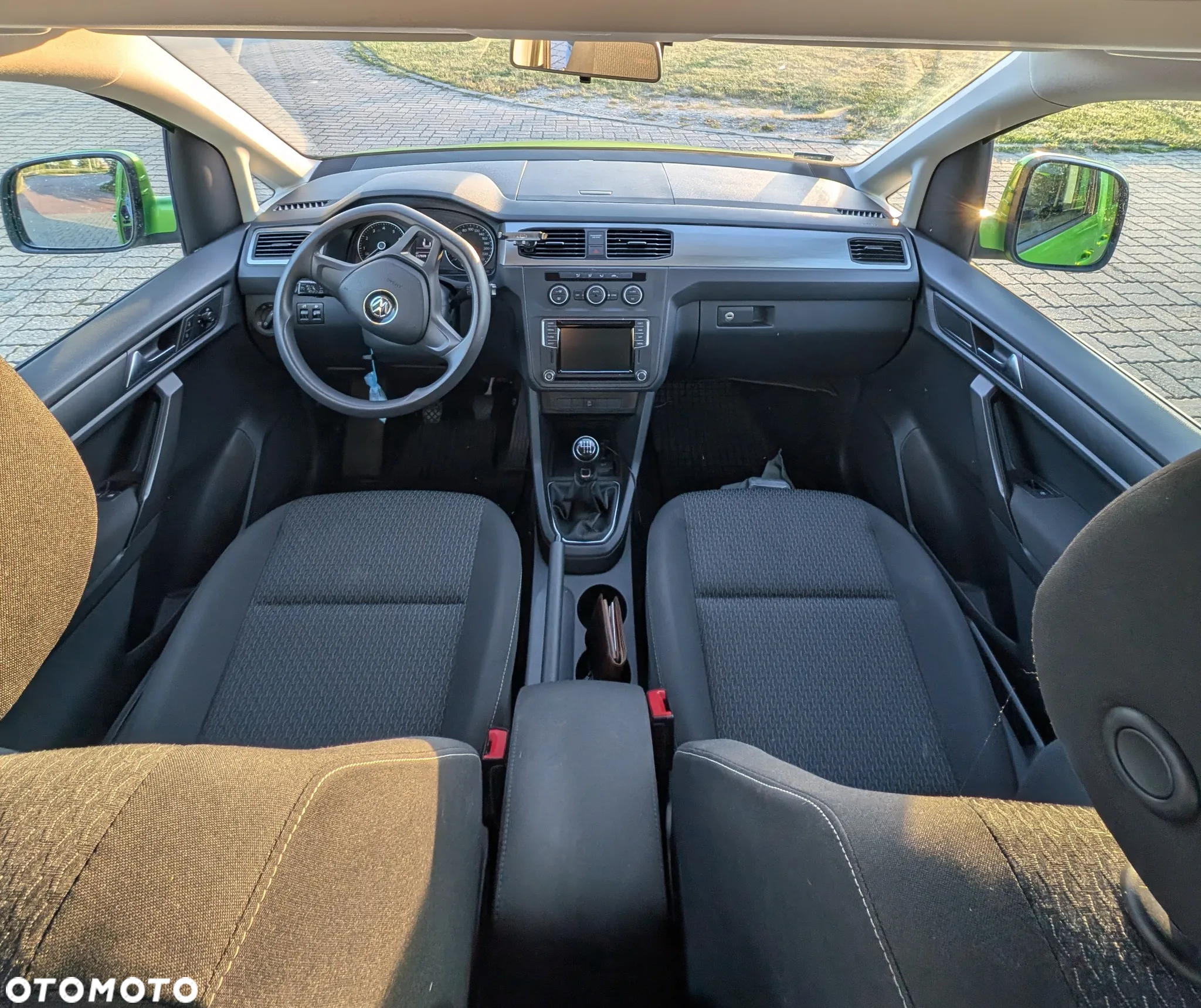 Volkswagen Caddy Maxi 1.4 TSI Trendline - 10