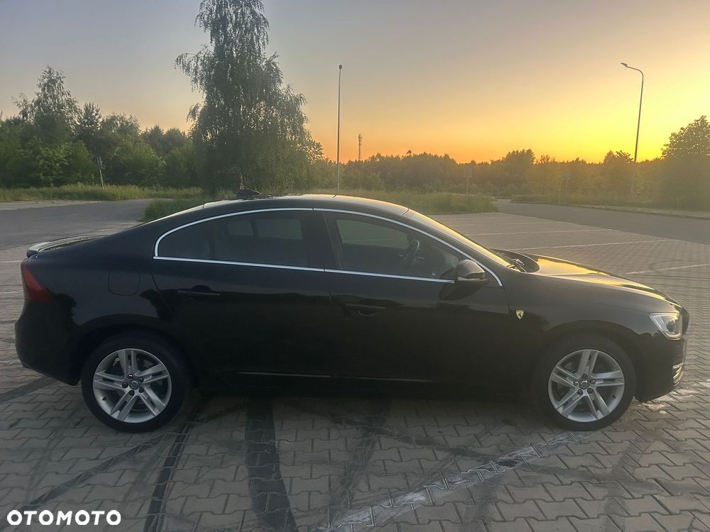 Volvo S60 D3 Drive-E Base - 20