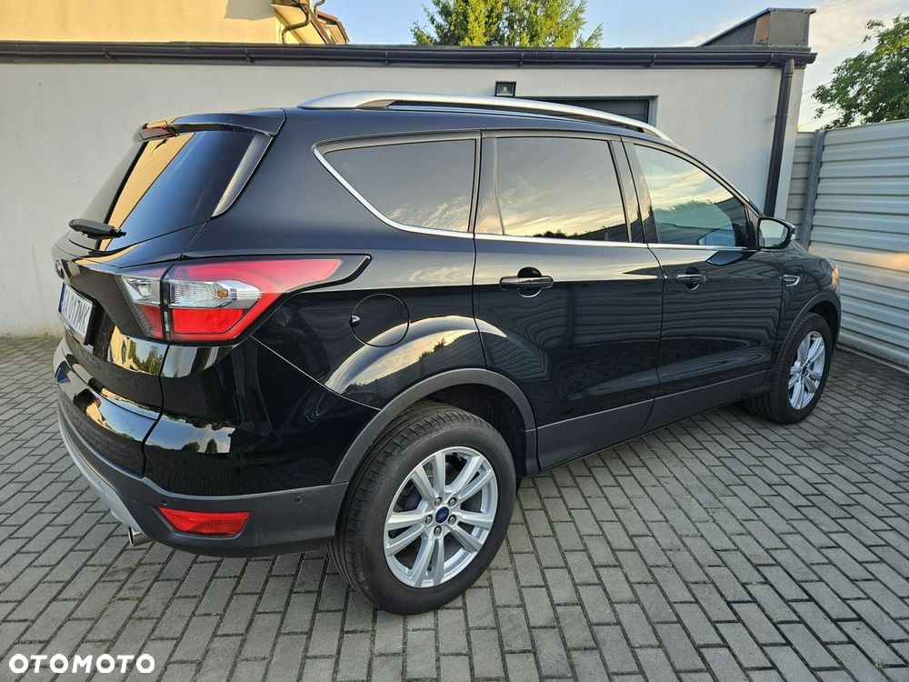 Ford Kuga 2.0 TDCi FWD Titanium - 17
