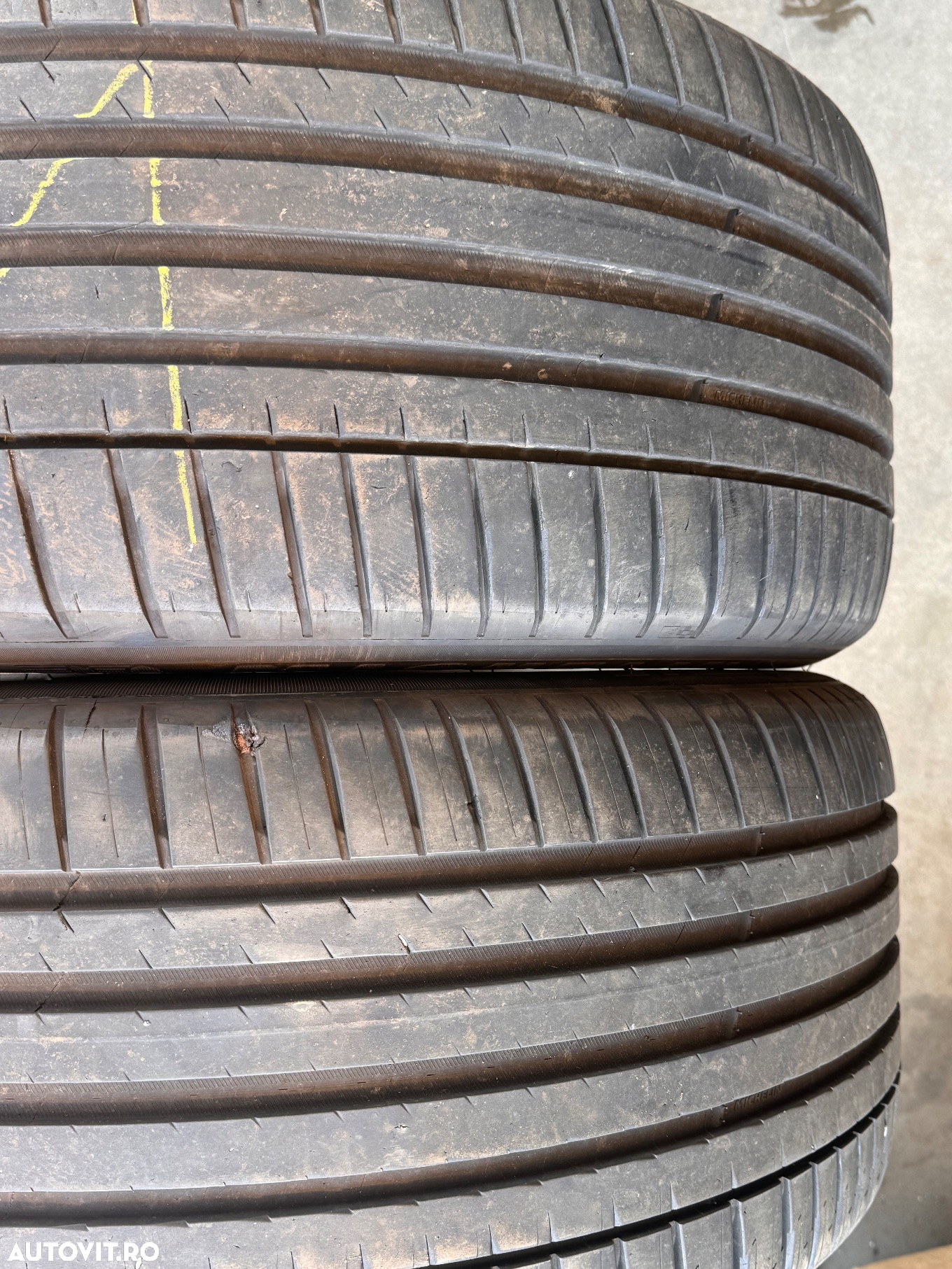 Vând 2 anvelope 285/45/20 michelin de vară ca noi - 2