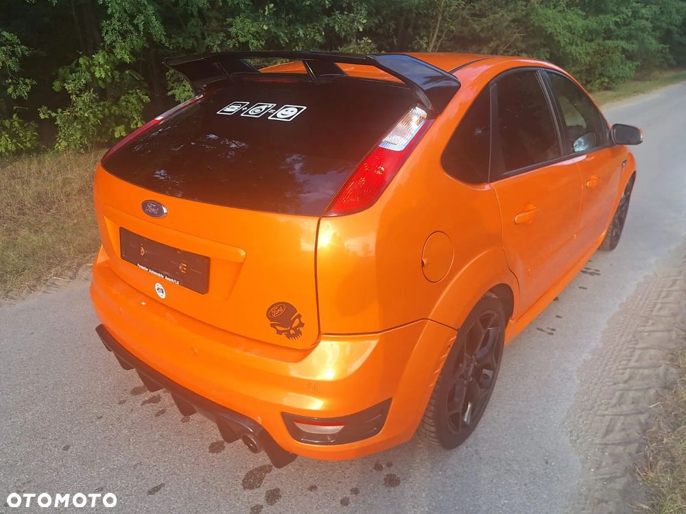 Ford Focus 2.5 ST - 18