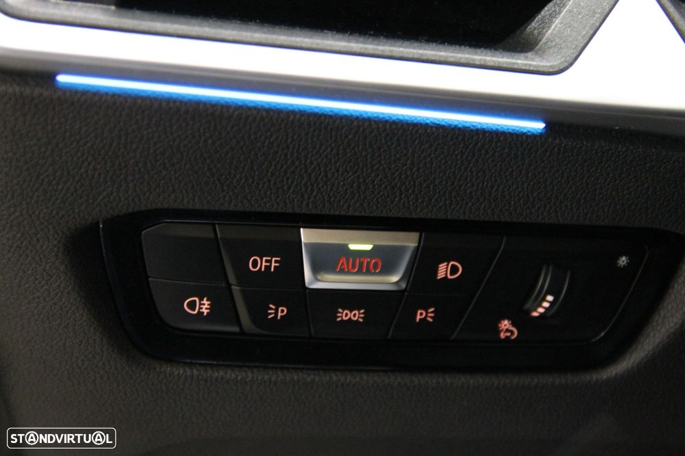 BMW 330 — fotografia 18