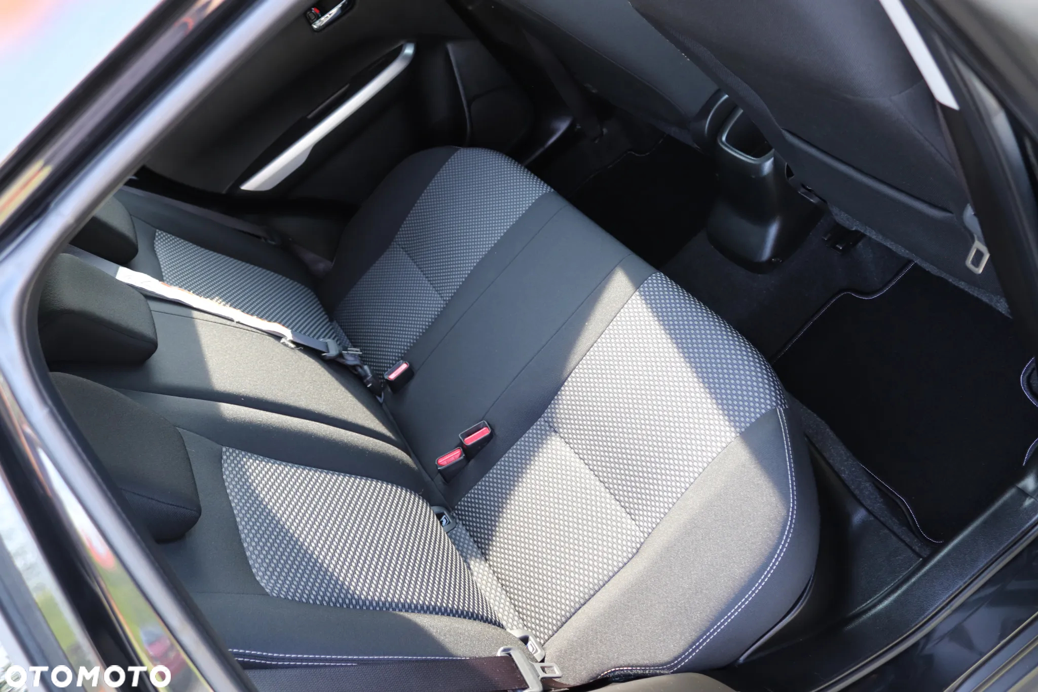 Suzuki Vitara 1.6 (4x4) Allgrip Comfort+ - 31