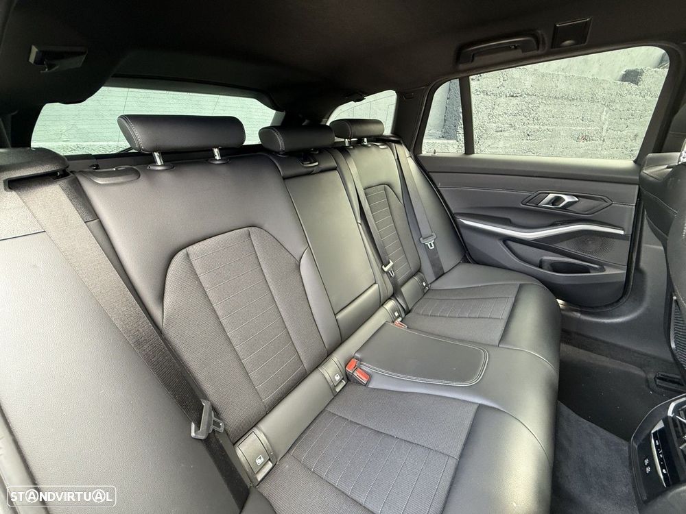 BMW 320 e Touring Corporate Edition Auto - 7