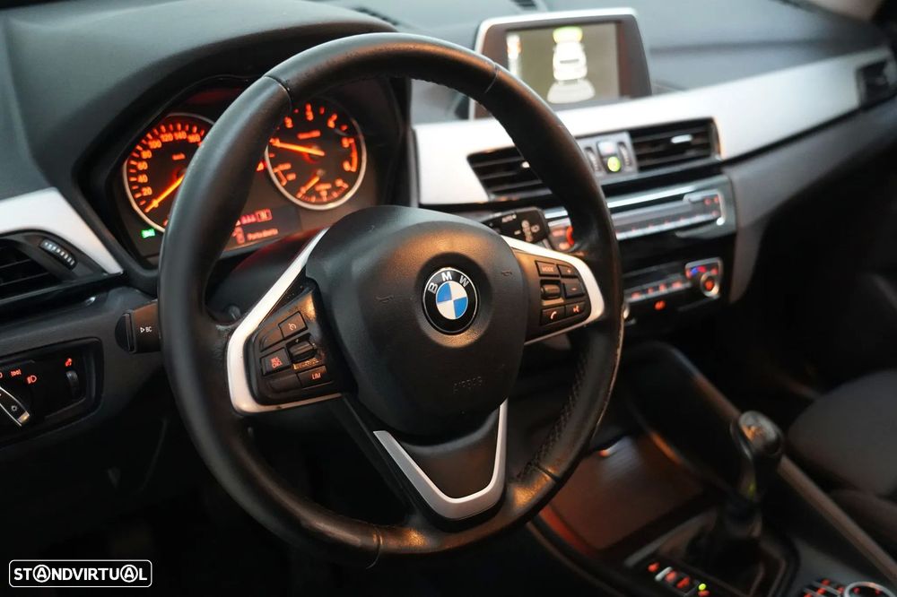 BMW X1 16 d sDrive - 9