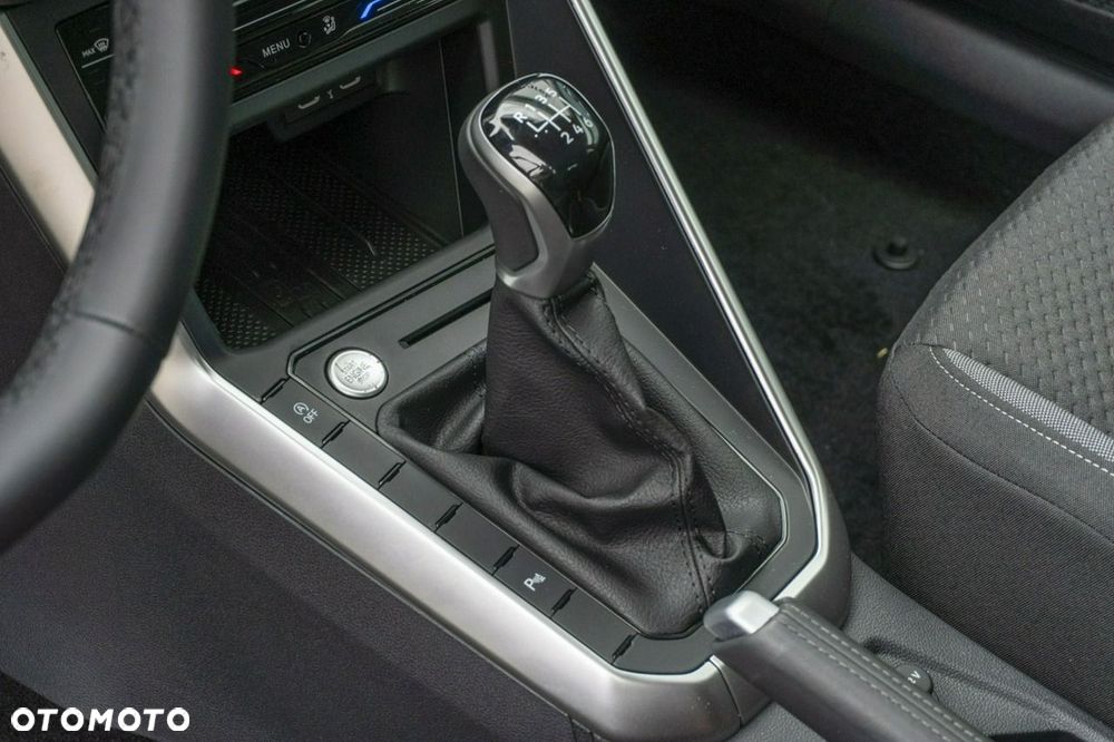 Volkswagen Taigo - 12