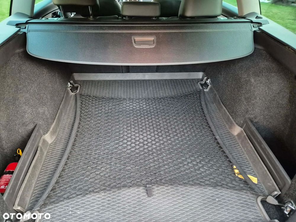 Volkswagen Passat 1.8 TSI Highline - 11