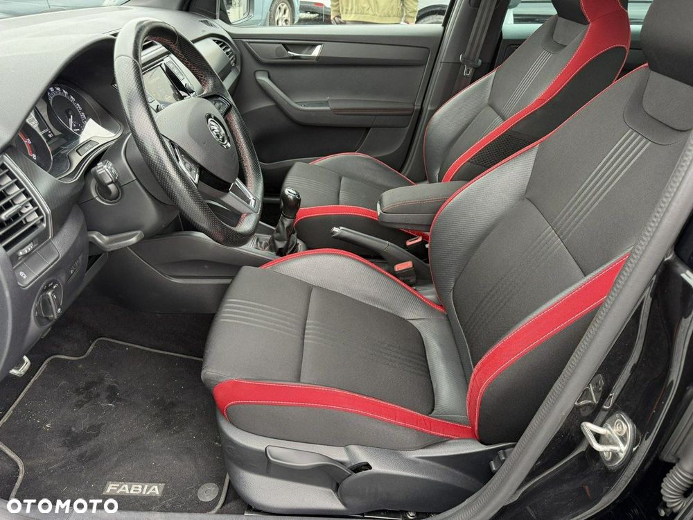 Skoda Fabia 1.0 TSI Monte Carlo - 11