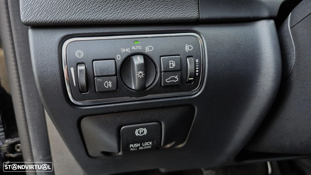 Volvo V60 D2 Kinetic - 19