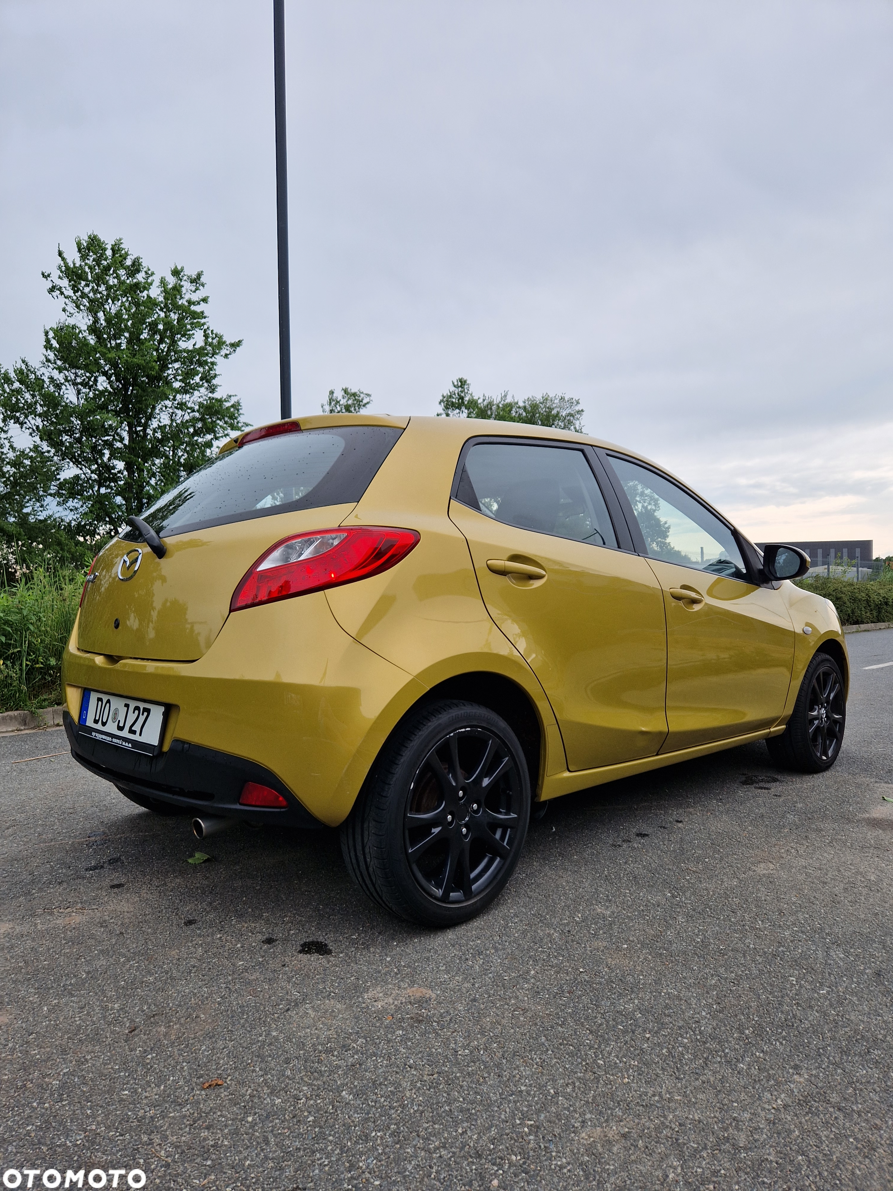 Mazda 2 1.3 Exclusive - 8