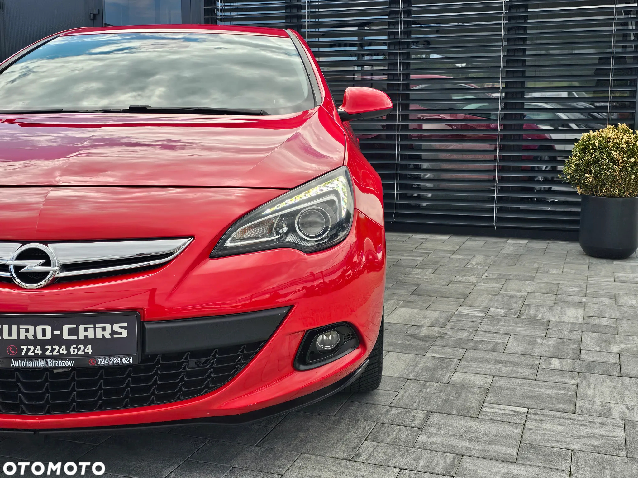 Opel Astra IV GTC 1.6 T Active - 23