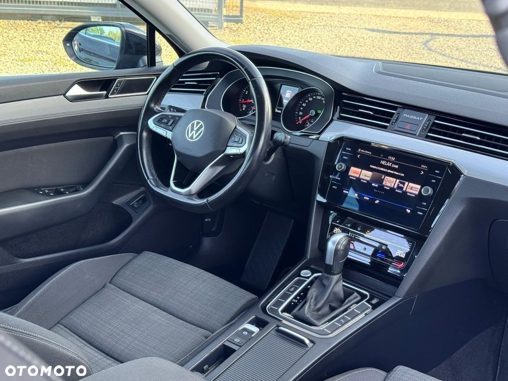Volkswagen Passat 2.0 TSI Business DSG - 22