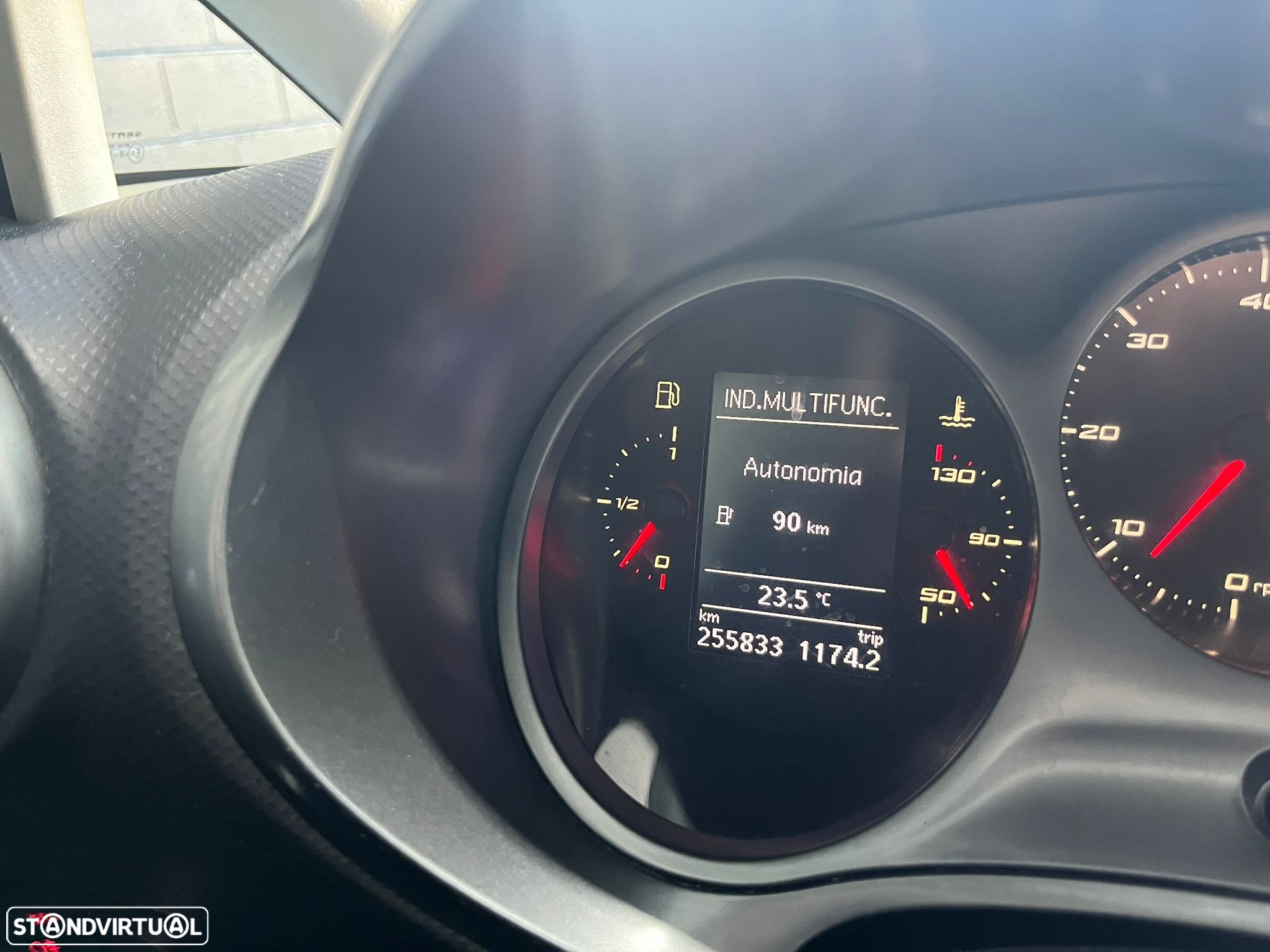SEAT Leon 1.6 TDI Ecomotive Copa Plus - 28