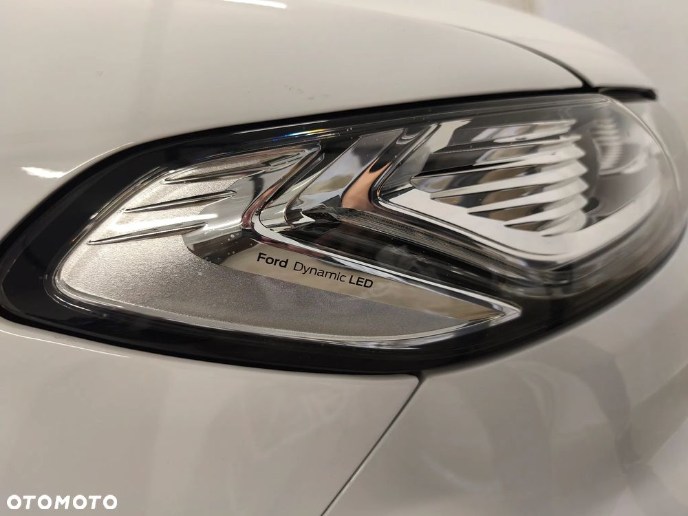 Ford Mondeo - 11
