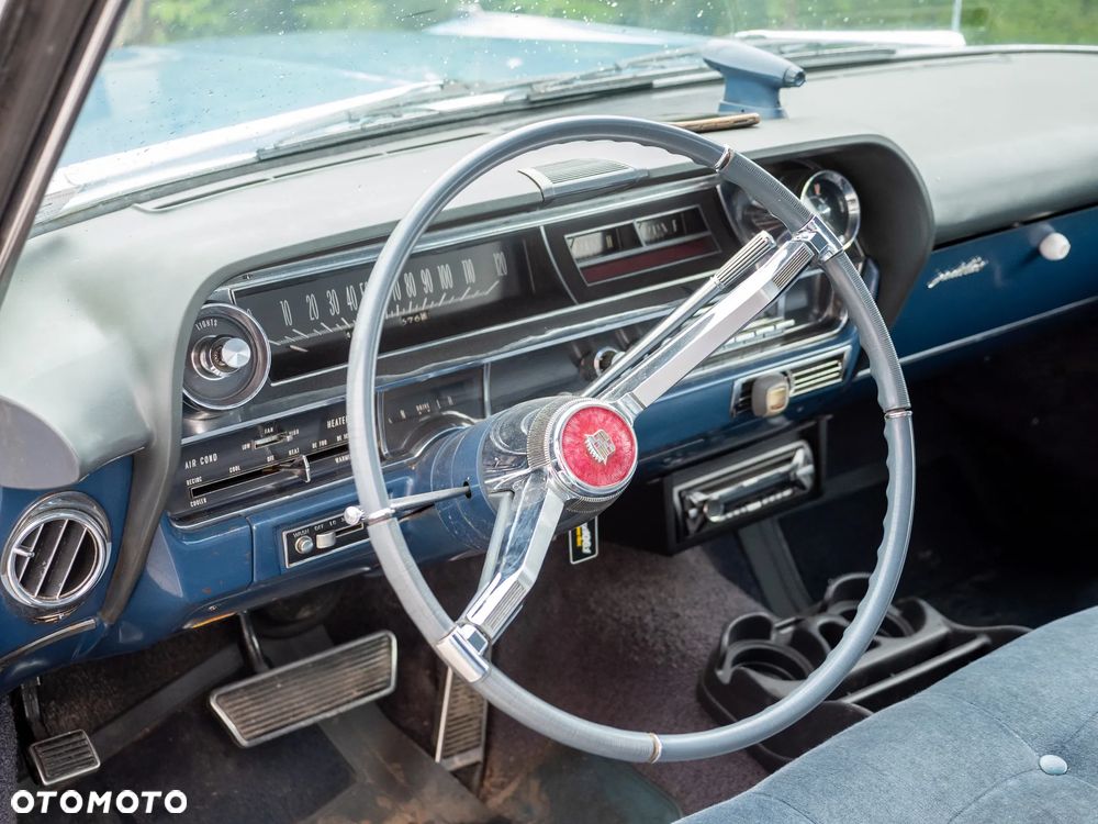 Cadillac Deville - 20