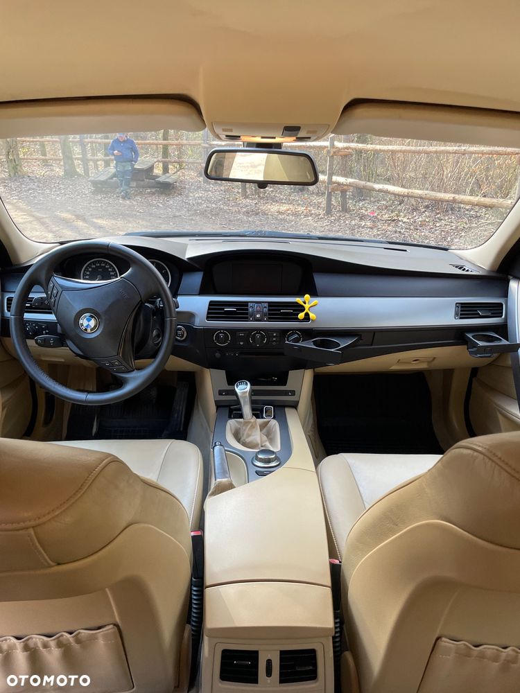 BMW Seria 5 - 12