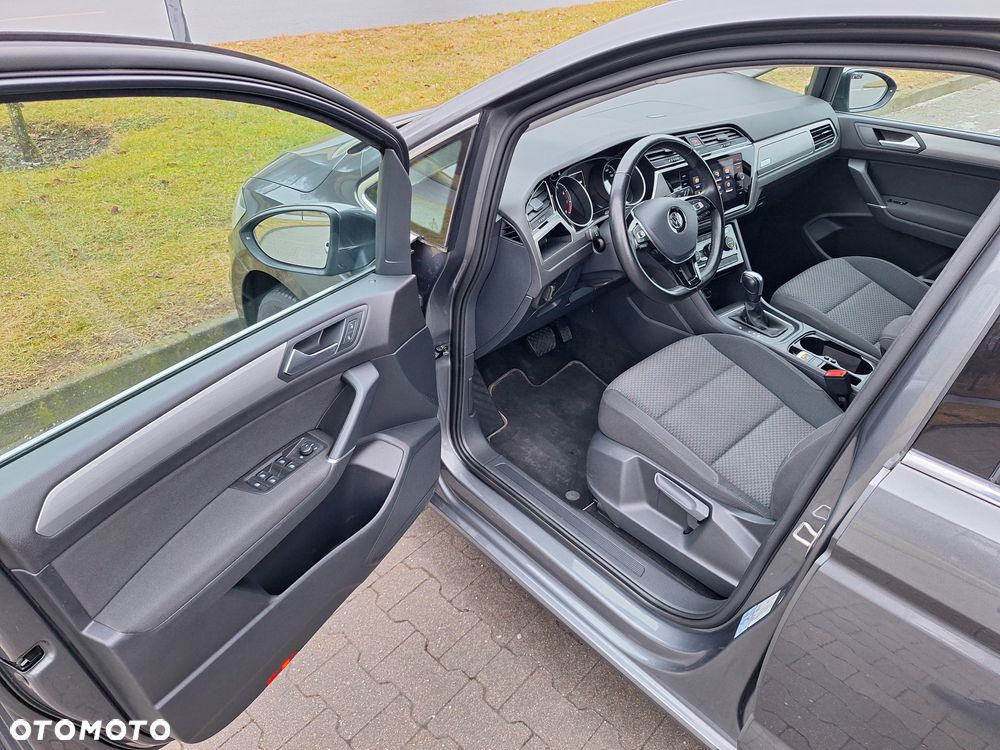 Volkswagen Touran 1.5 TSI EVO Comfortline Plus DSG - 13