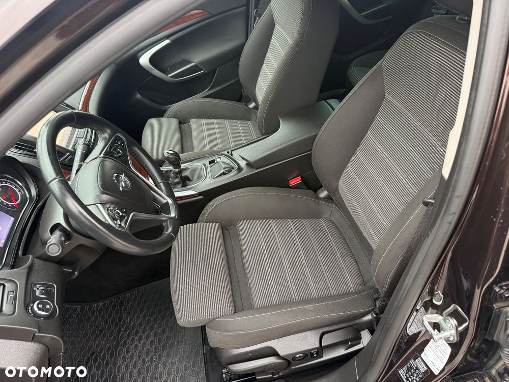 Opel Insignia - 19