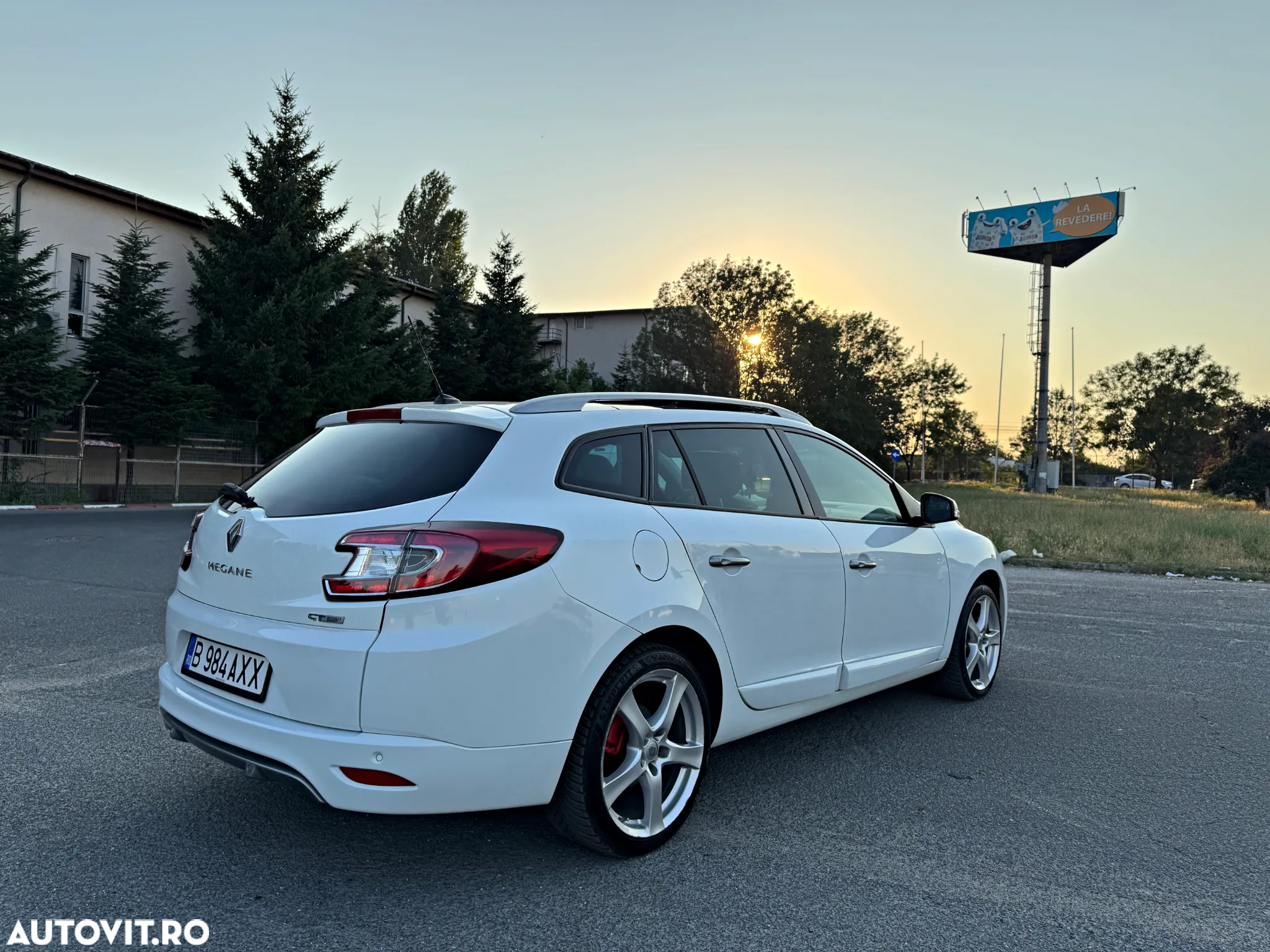 Renault Megane Grandtour TCe 190 Start & Stop GT - 13