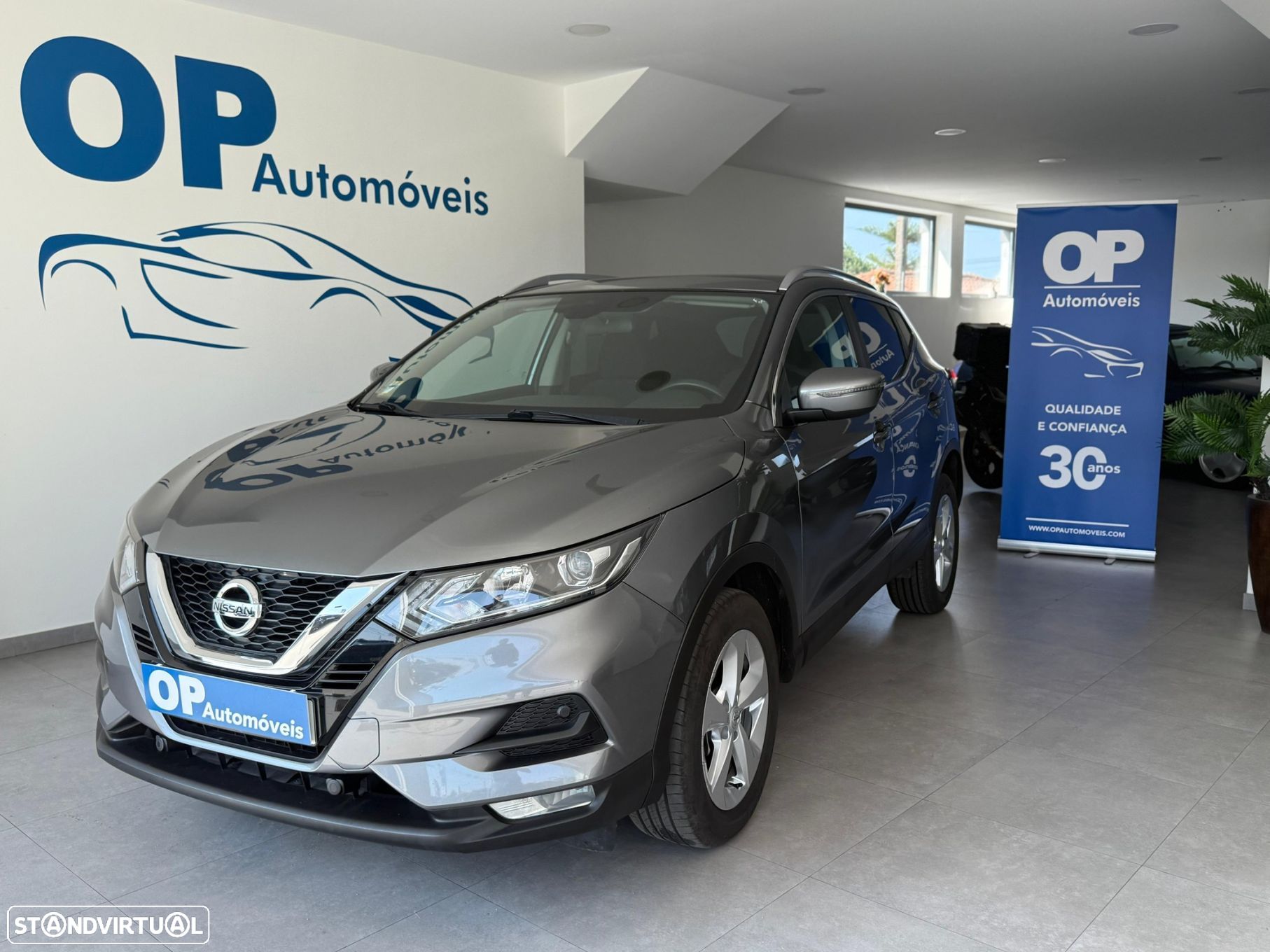 Nissan Qashqai 1.5 dCi N-Connecta DCT - 1