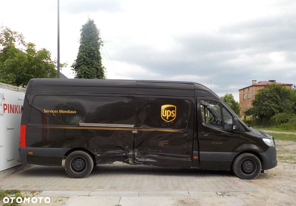 Mercedes-Benz Sprinter - 15