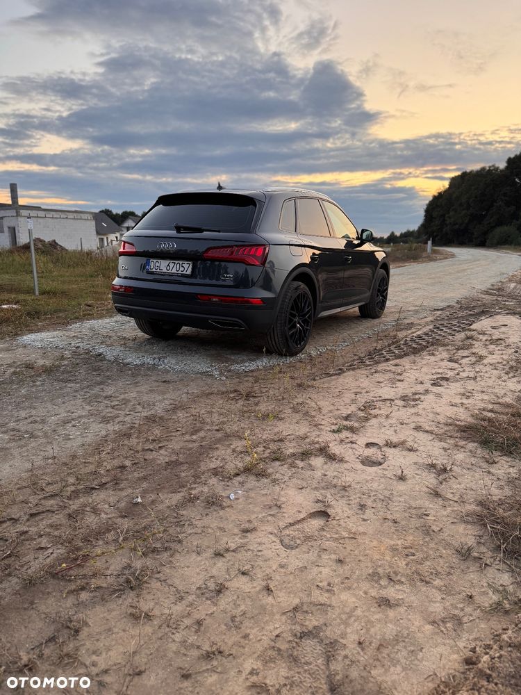 Audi Q5 2.0 TDI Quattro S tronic design - 5