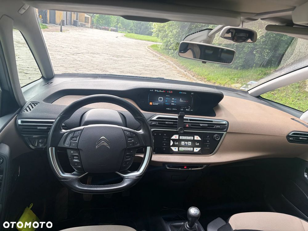 Peugeot 308 - 7