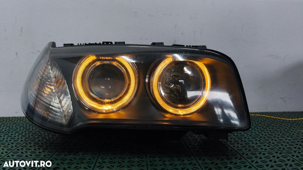Far stanga - dreapta BMW X3 E83 LCi Bixenon de europa 7162192 7162191 - 1