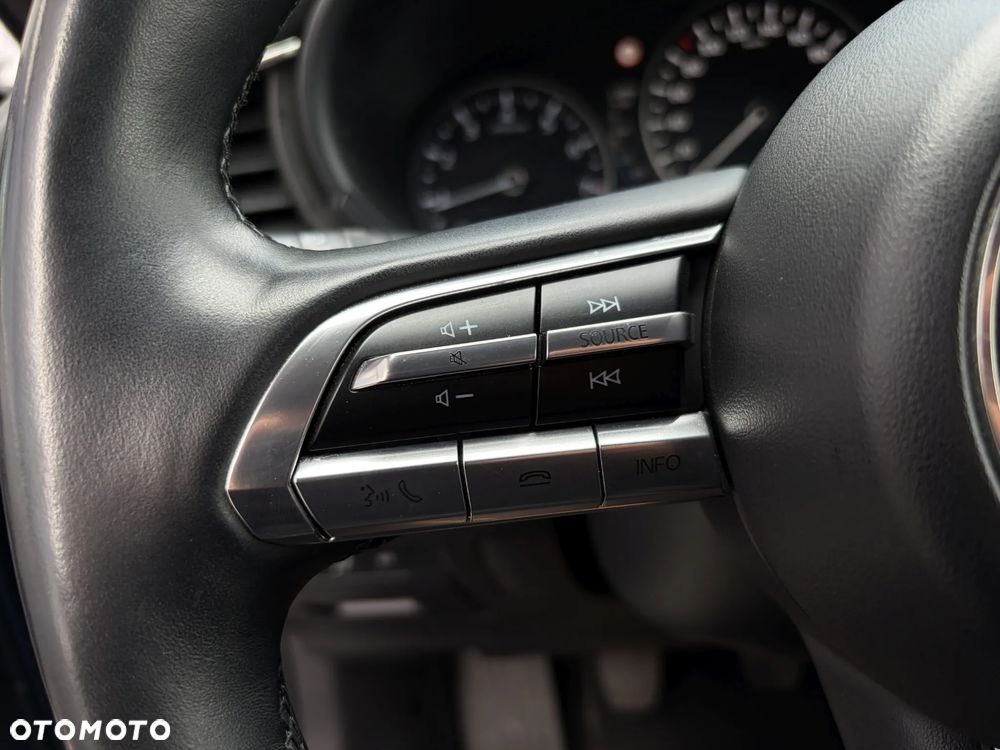 Mazda CX-30 SKYACTIV-X 2.0 M-Hybrid - 24