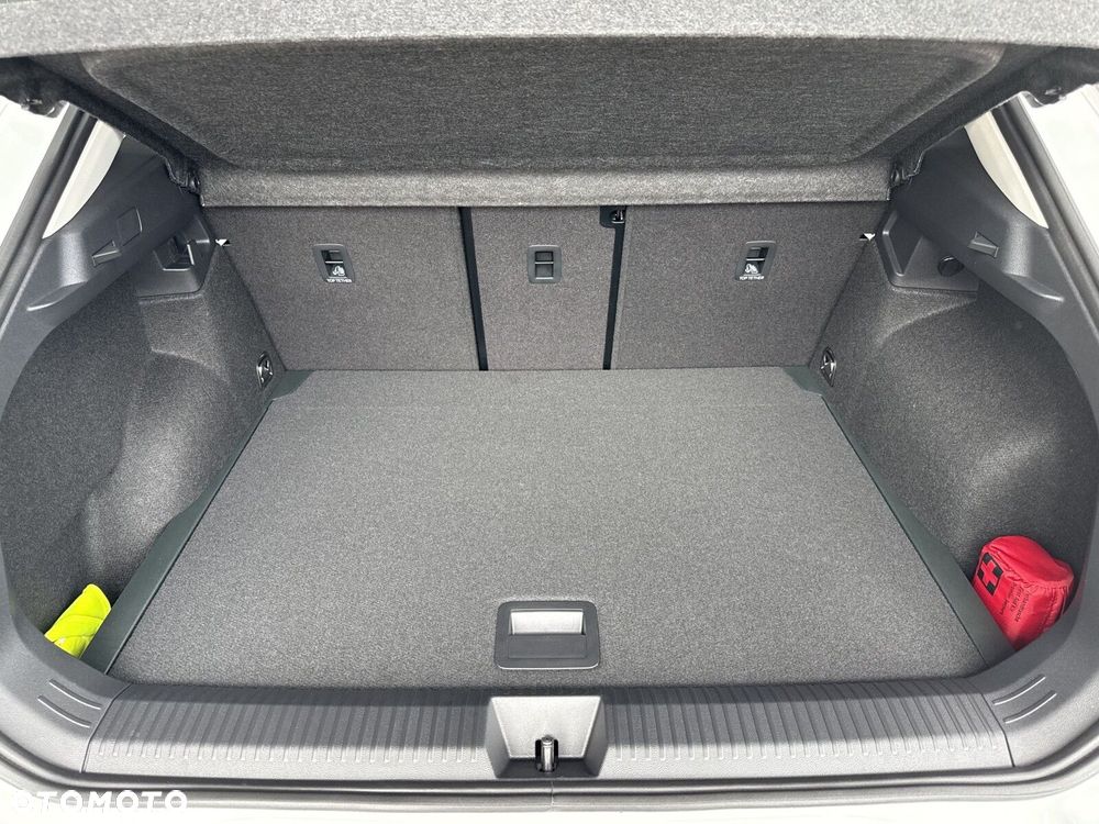 Volkswagen T-Roc 1.5 eTSI Style DSG - 18